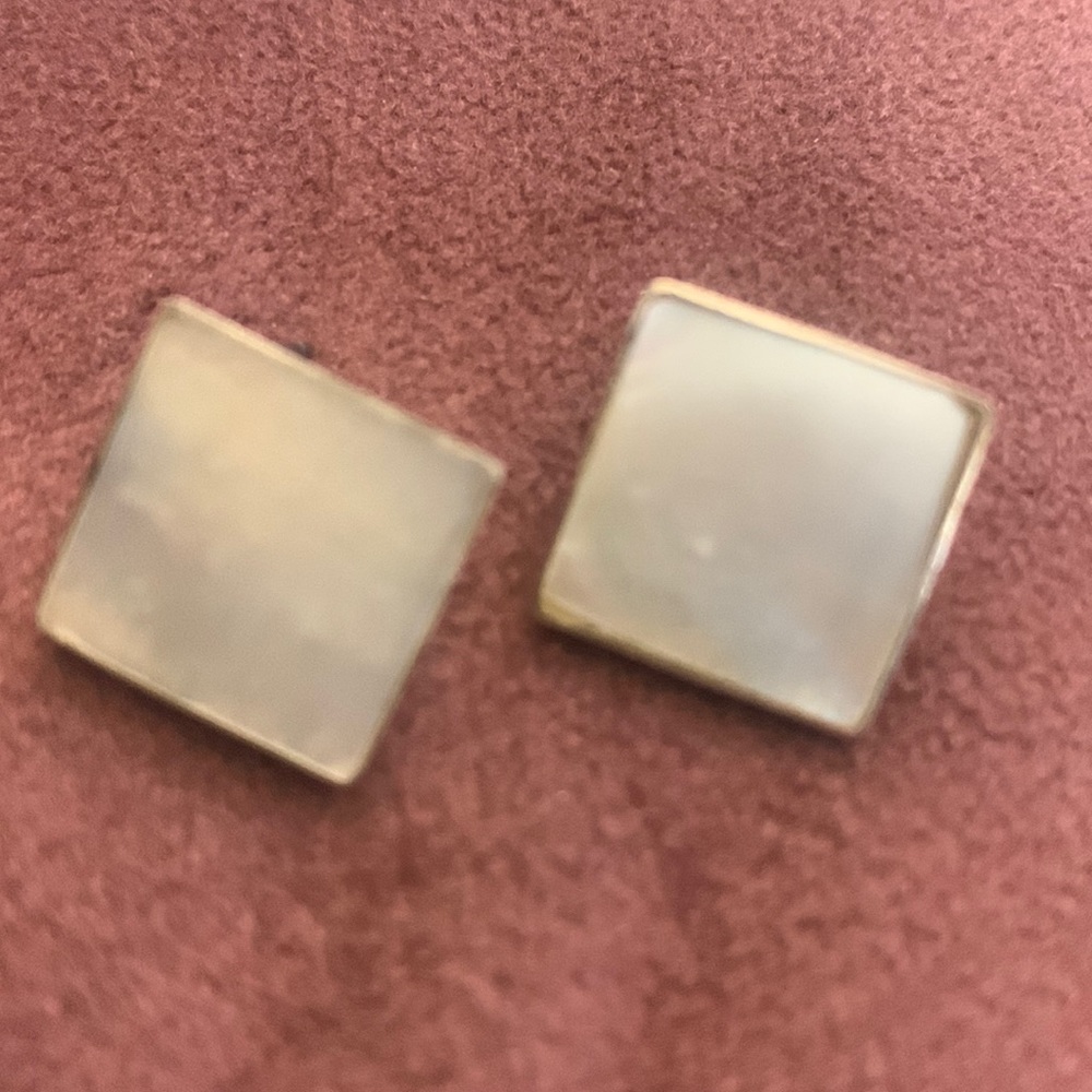 Beautiful Stud earings
